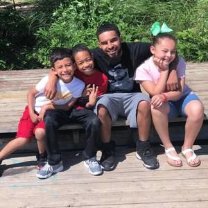 Meet your Posher, Christopher